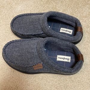 Women’s slippers